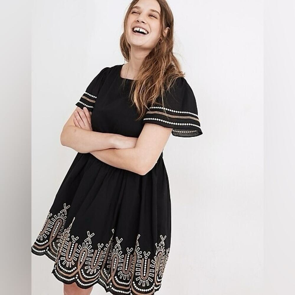 Madewell Embroidered Eyelet Black Short Sleeve Fit & Flare Dress Size Medium